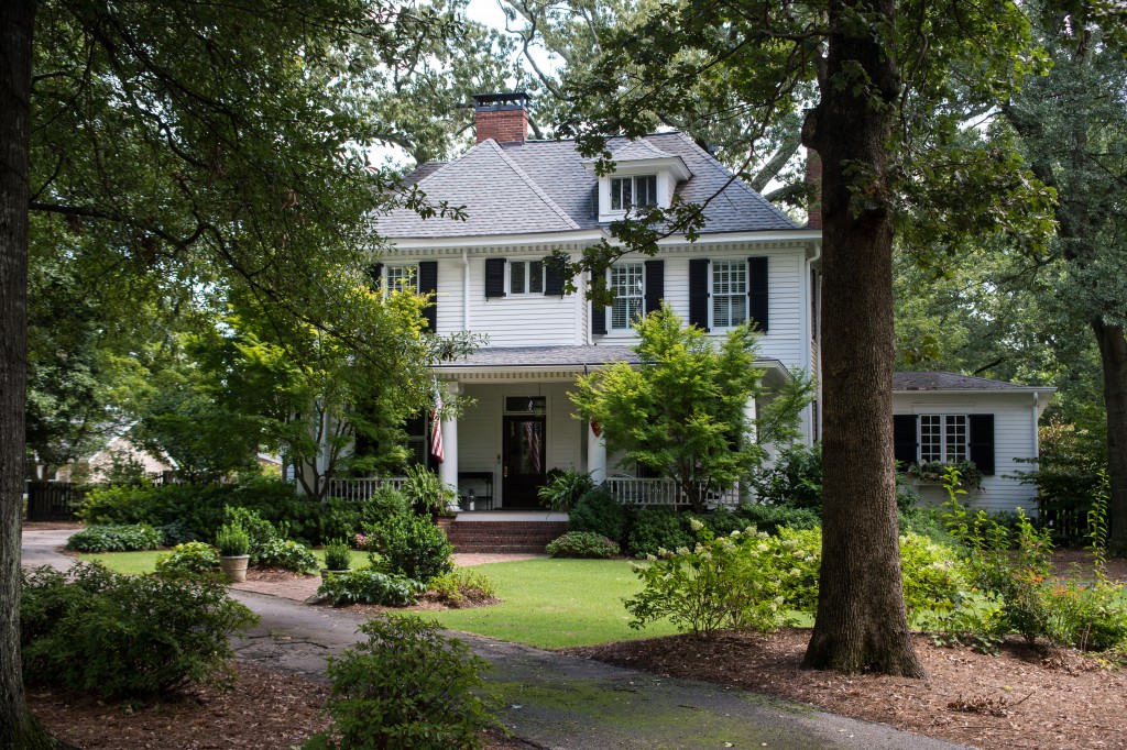 15.1122.Garner HouseNX (1)